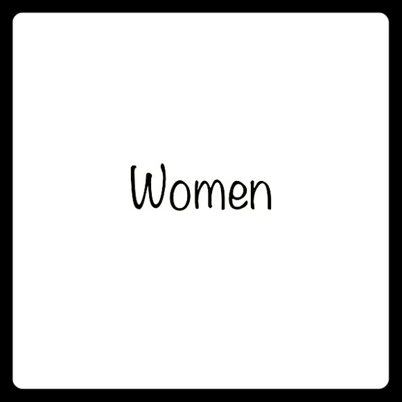 Women’s Clothing - Picture 1 of 1